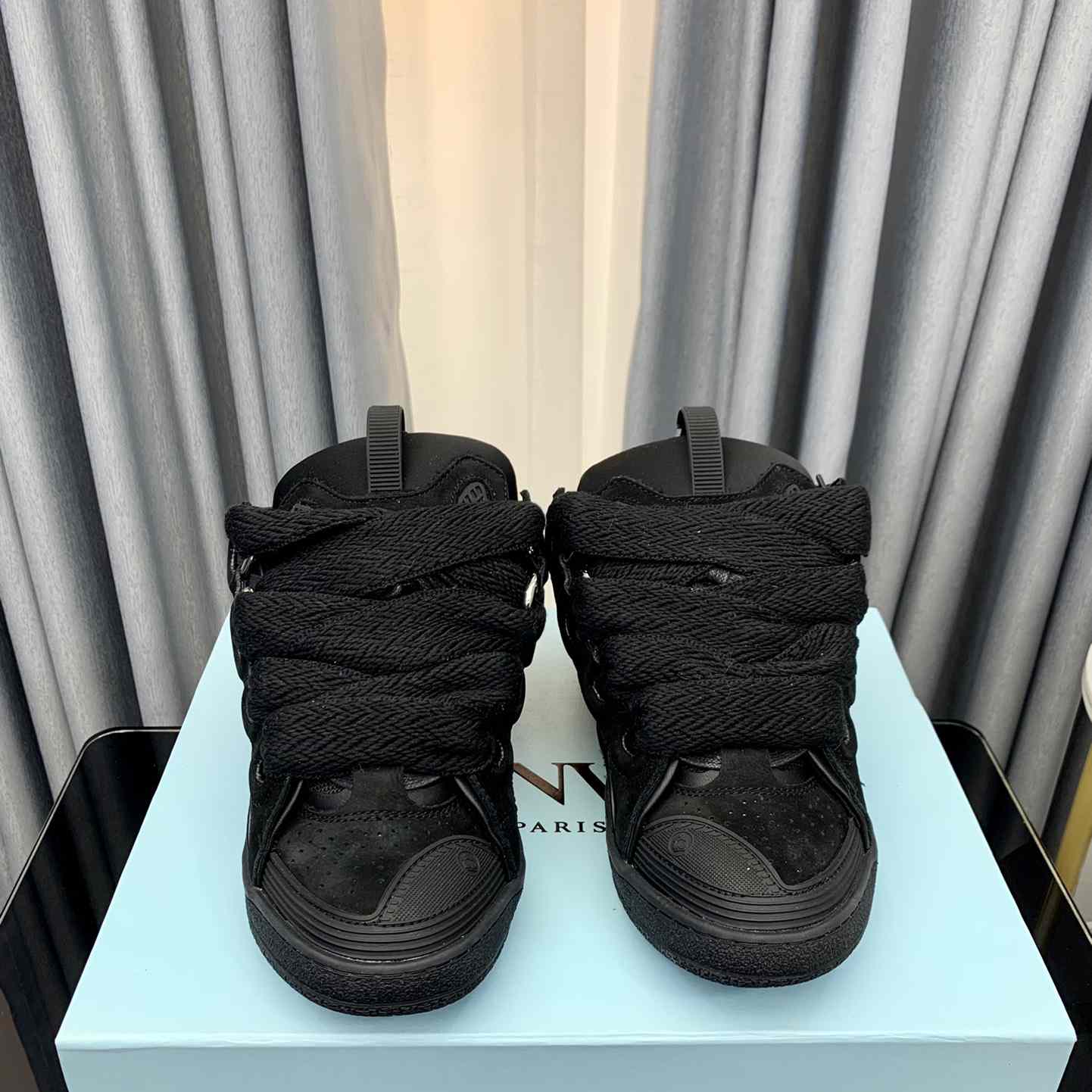 Lanvin Low-top Curb Zig Zag-laces Sneakers - FashionPlug