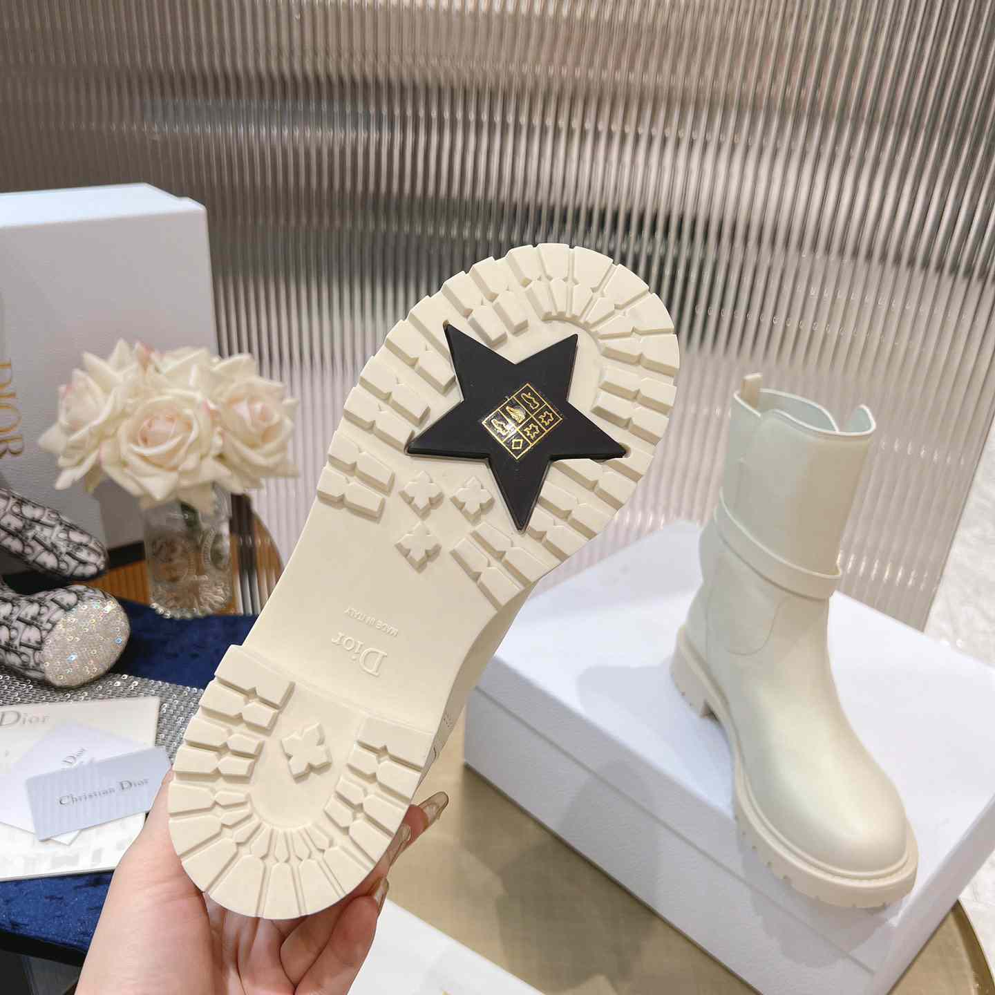 Dior 30 Montaigne Ankle Boot - FashionPlug