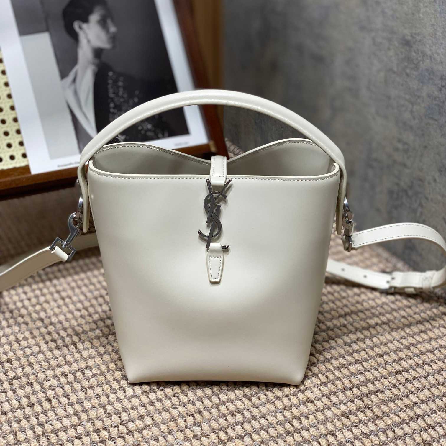 Saint Laurent Le 37 Small In Shiny Leather - FashionPlug