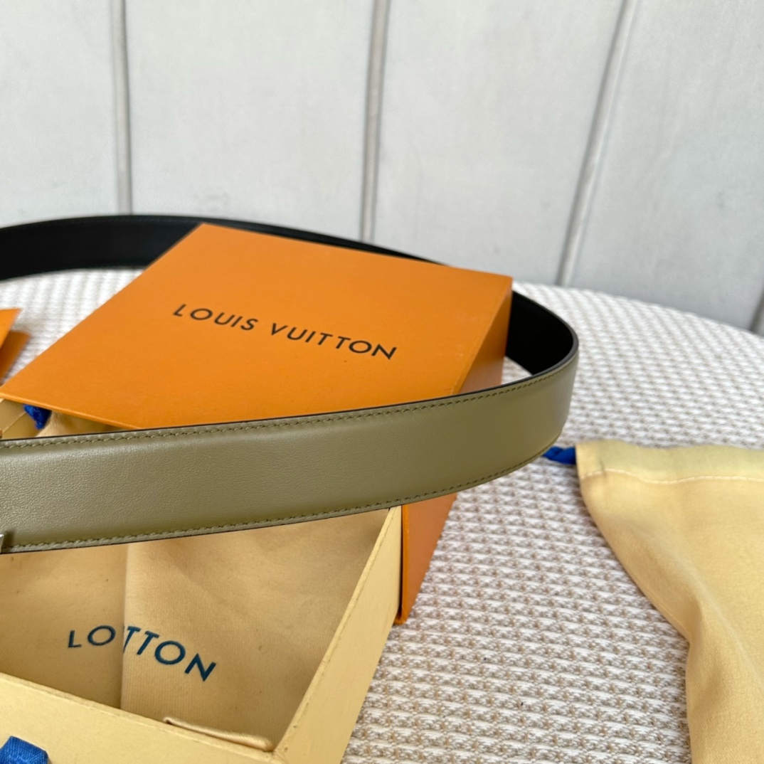 Louis Vuitton LV Skyline 35mm Belt - FashionPlug