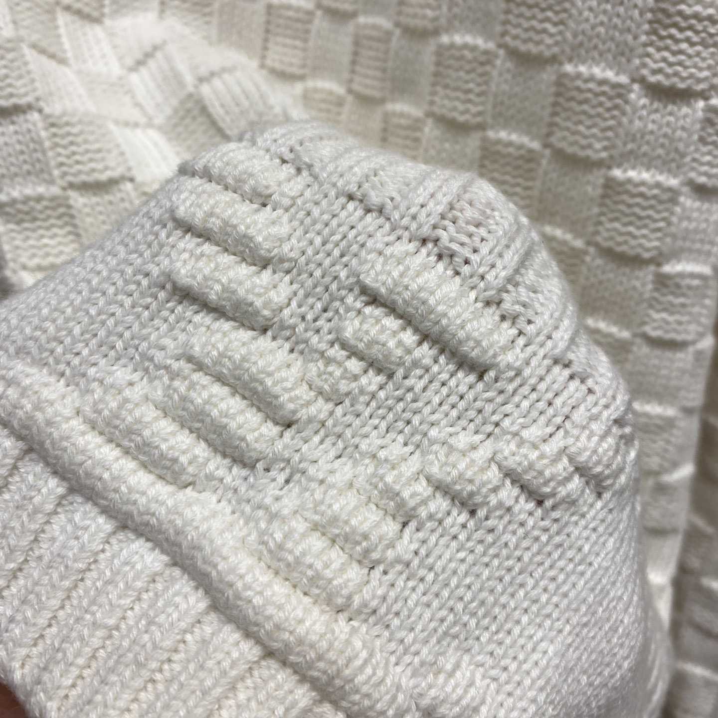 Louis Vuitton Lv Damier Wool Blend Pullover     - FashionPlug