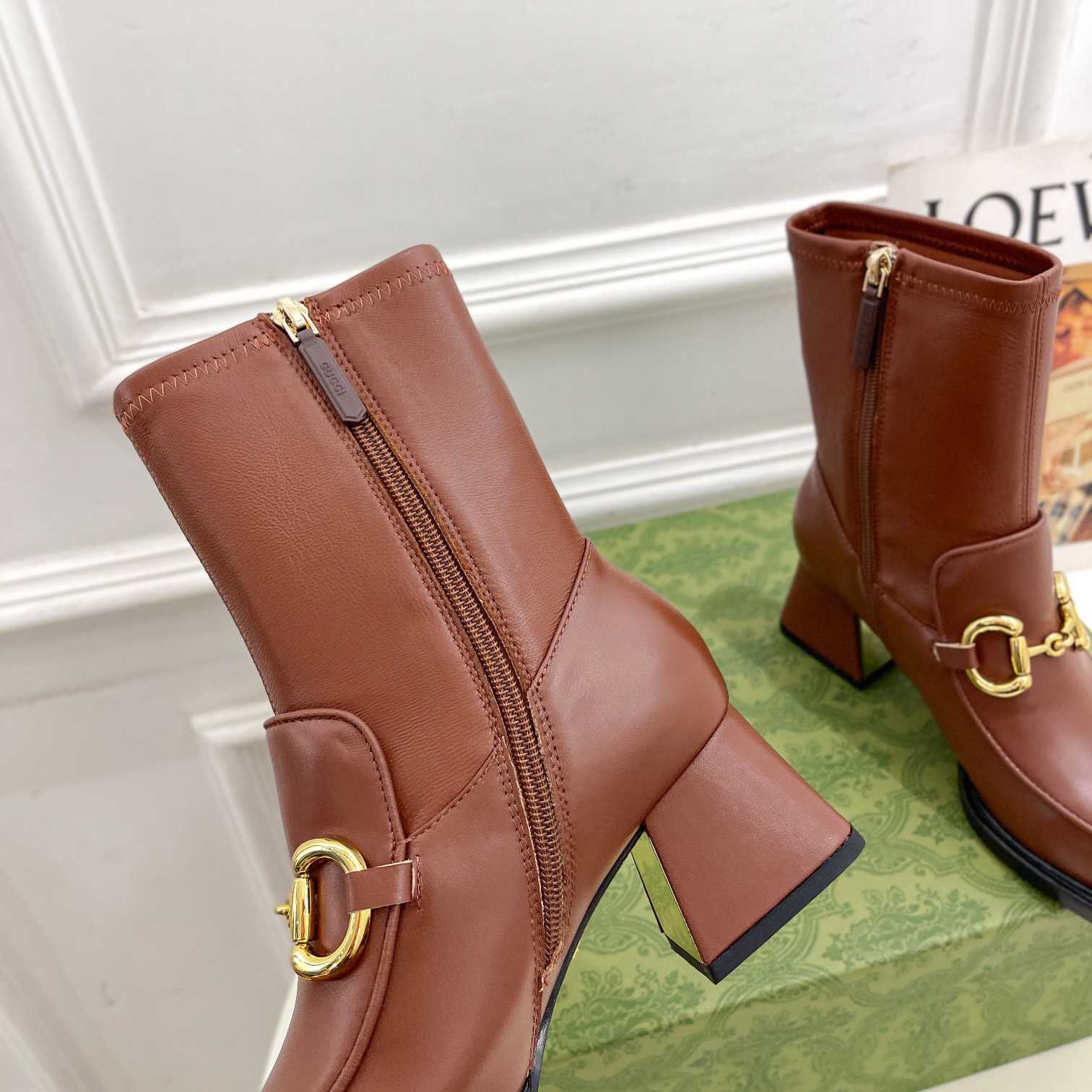 Gucci Women's Boots With Horsebit - FashionPlug
