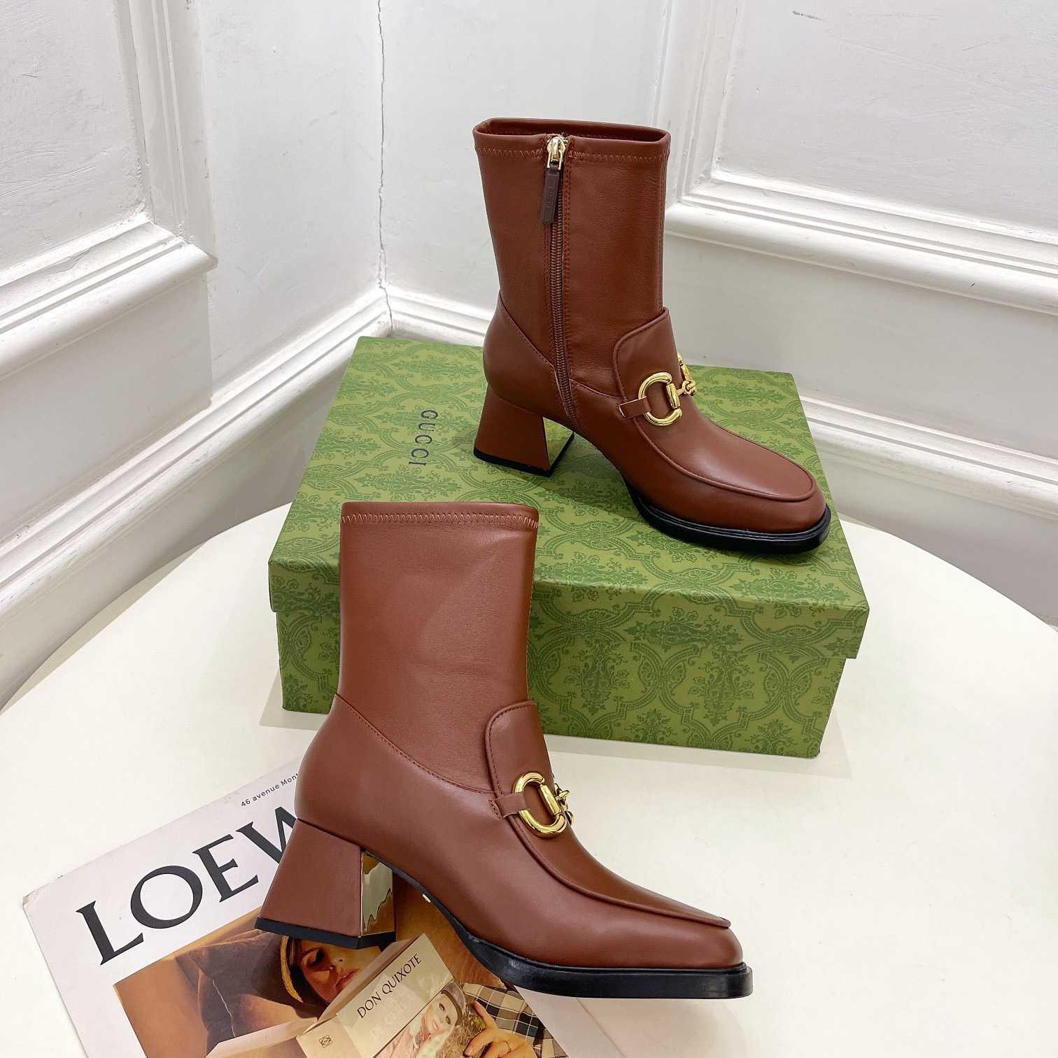 Gucci Women's Boots With Horsebit - FashionPlug