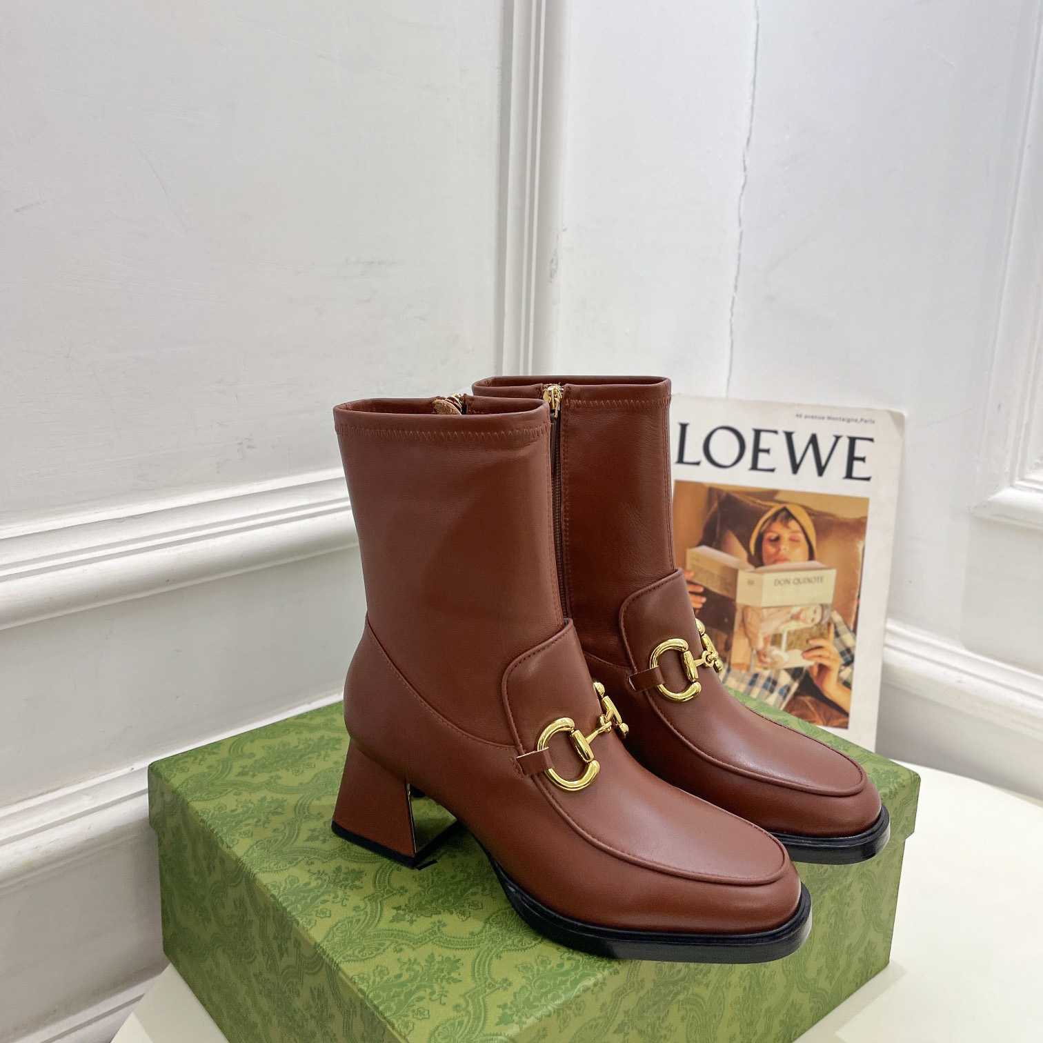 Gucci Women's Boots With Horsebit - FashionPlug