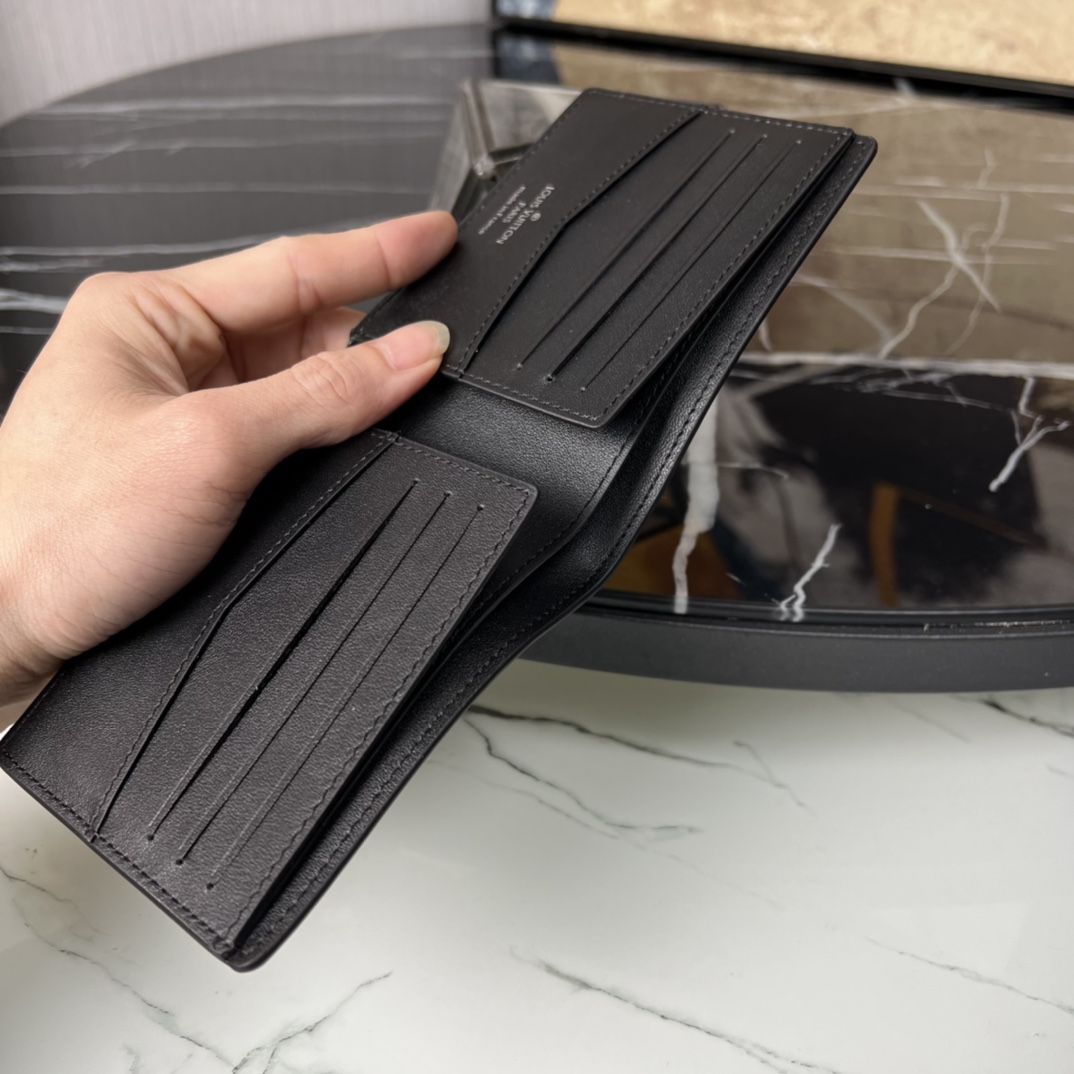 Louis Vuitton Slender Wallet  M82821 - FashionPlug