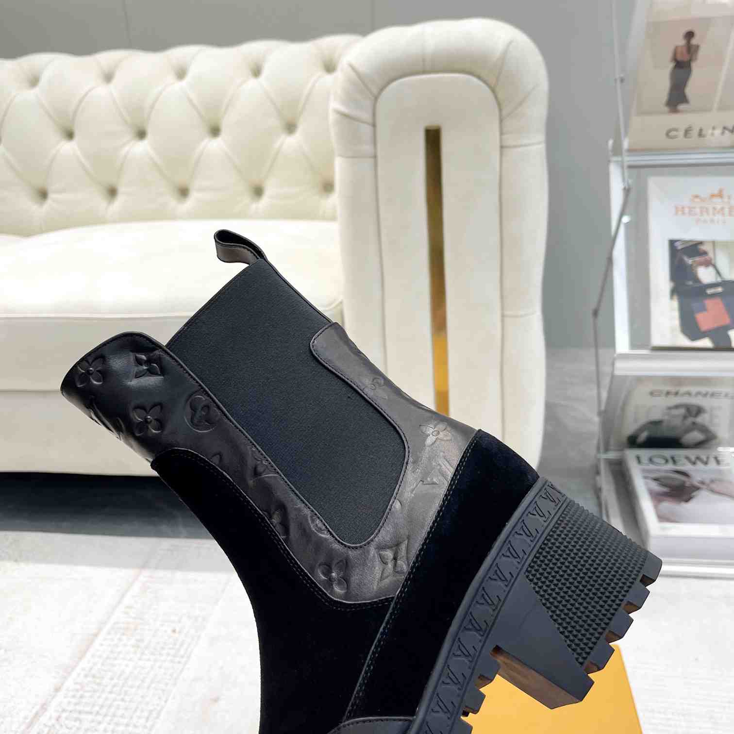 Louis Vuitton Laureate Platform Chelsea Boot - FashionPlug