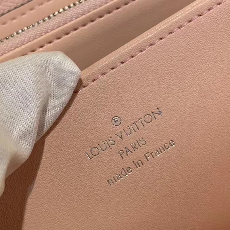 Louis Vuitton Zippy Wallet   M82755 - FashionPlug