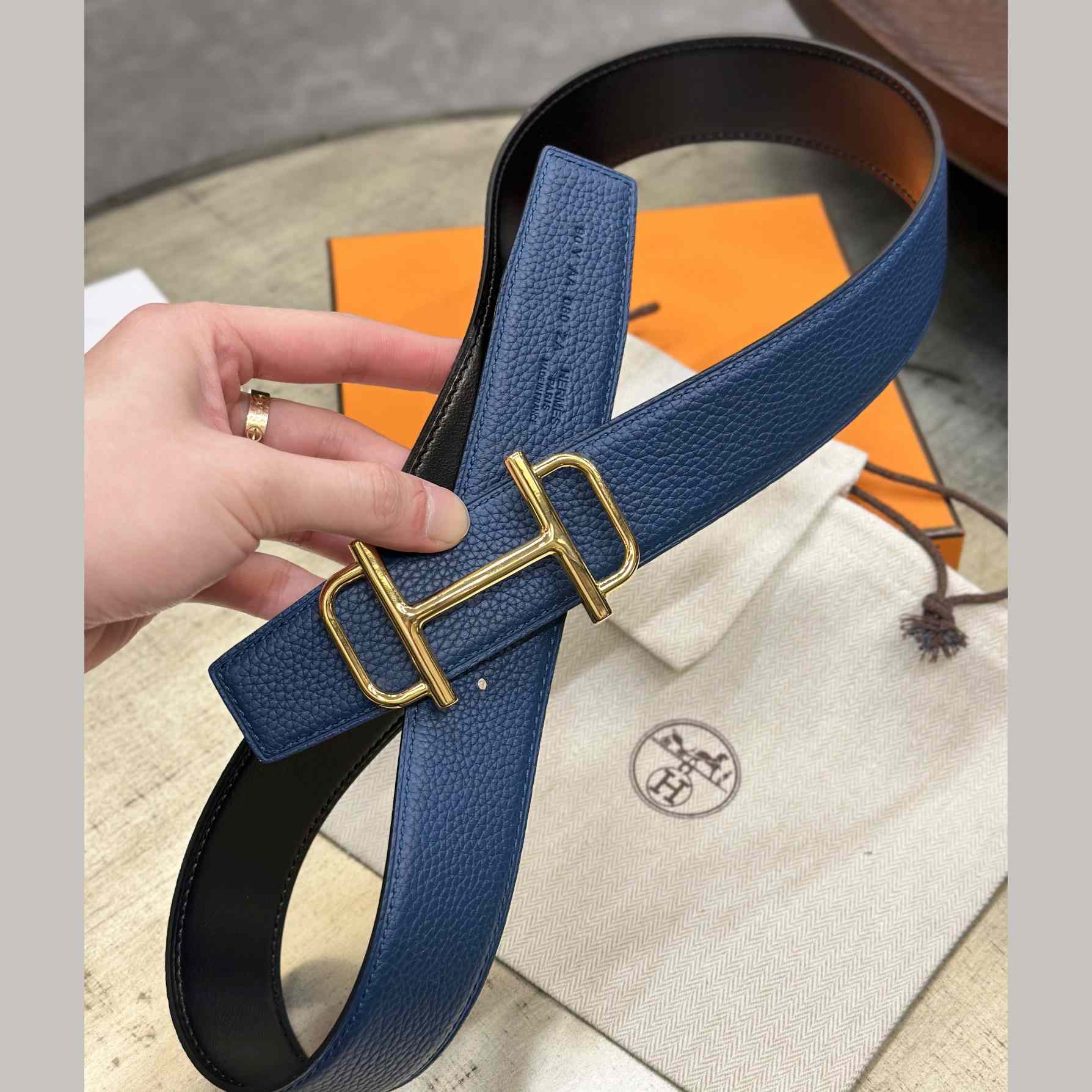 Hermes Royal Belt Buckle & Reversible Leather Strap 38 mm - FashionPlug