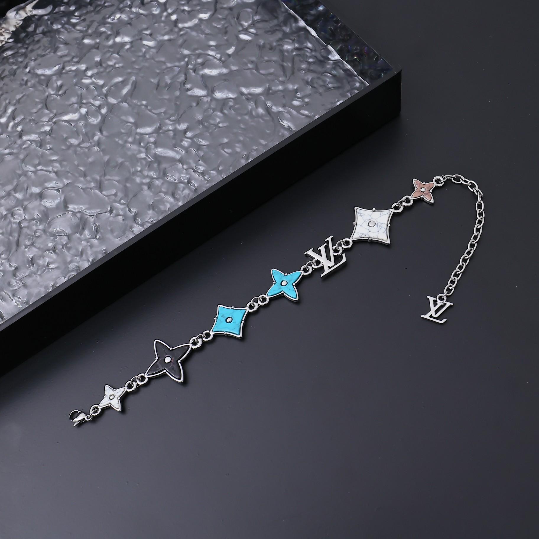 Louis Vuitton Monogram Sunrise Bracelet    M1041A - FashionPlug