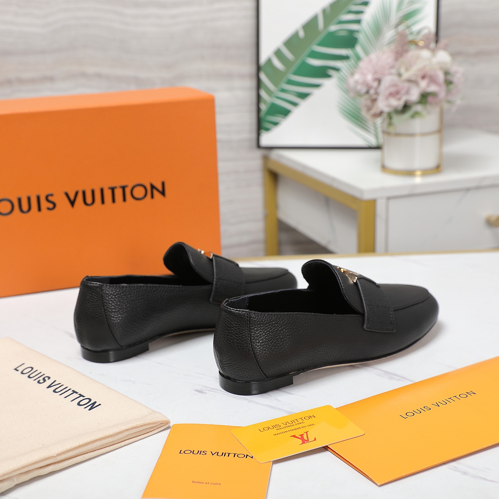 Louis Vuitton LV Capri Loafer - FashionPlug