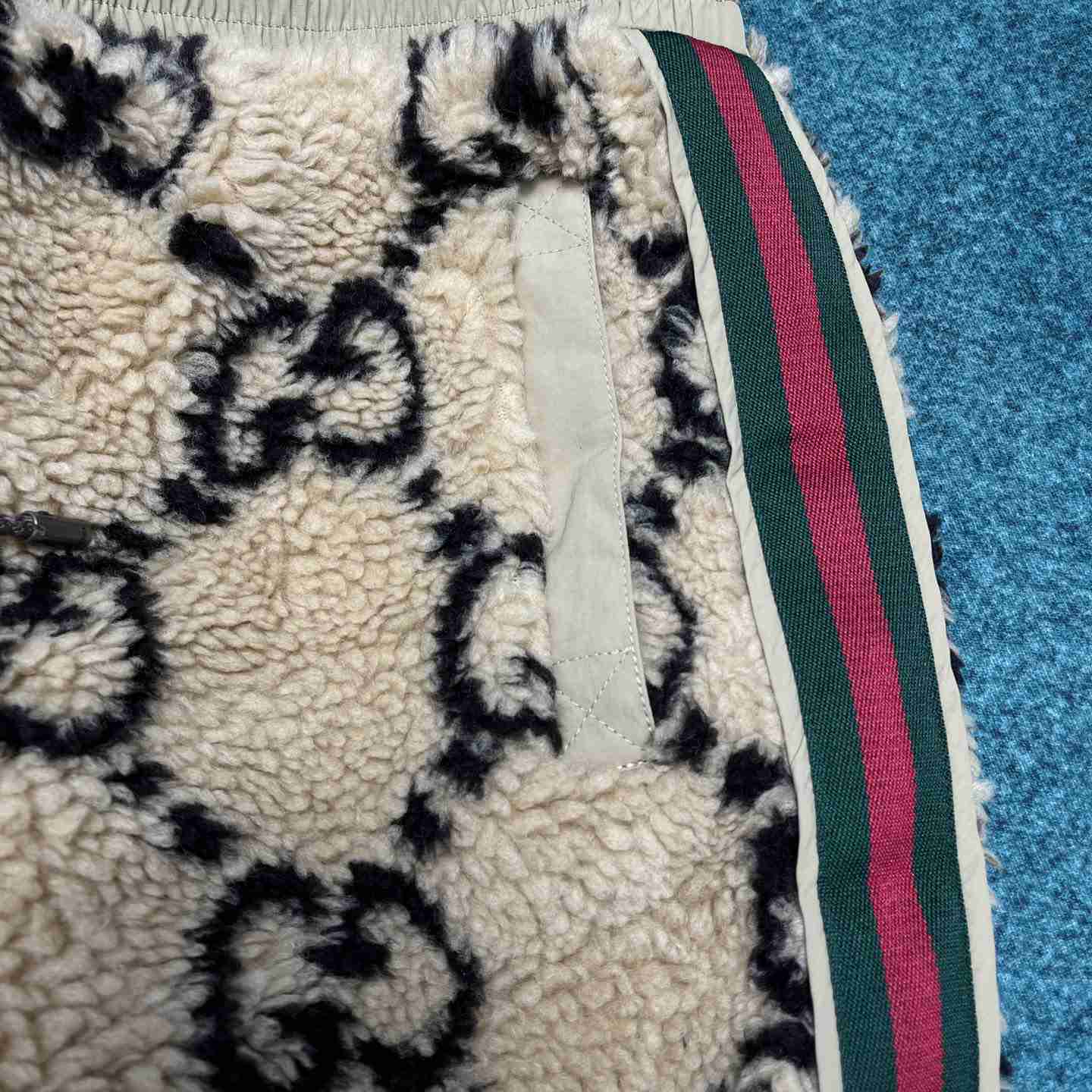 Gucci GG Jacquard Jogging Pant - FashionPlug