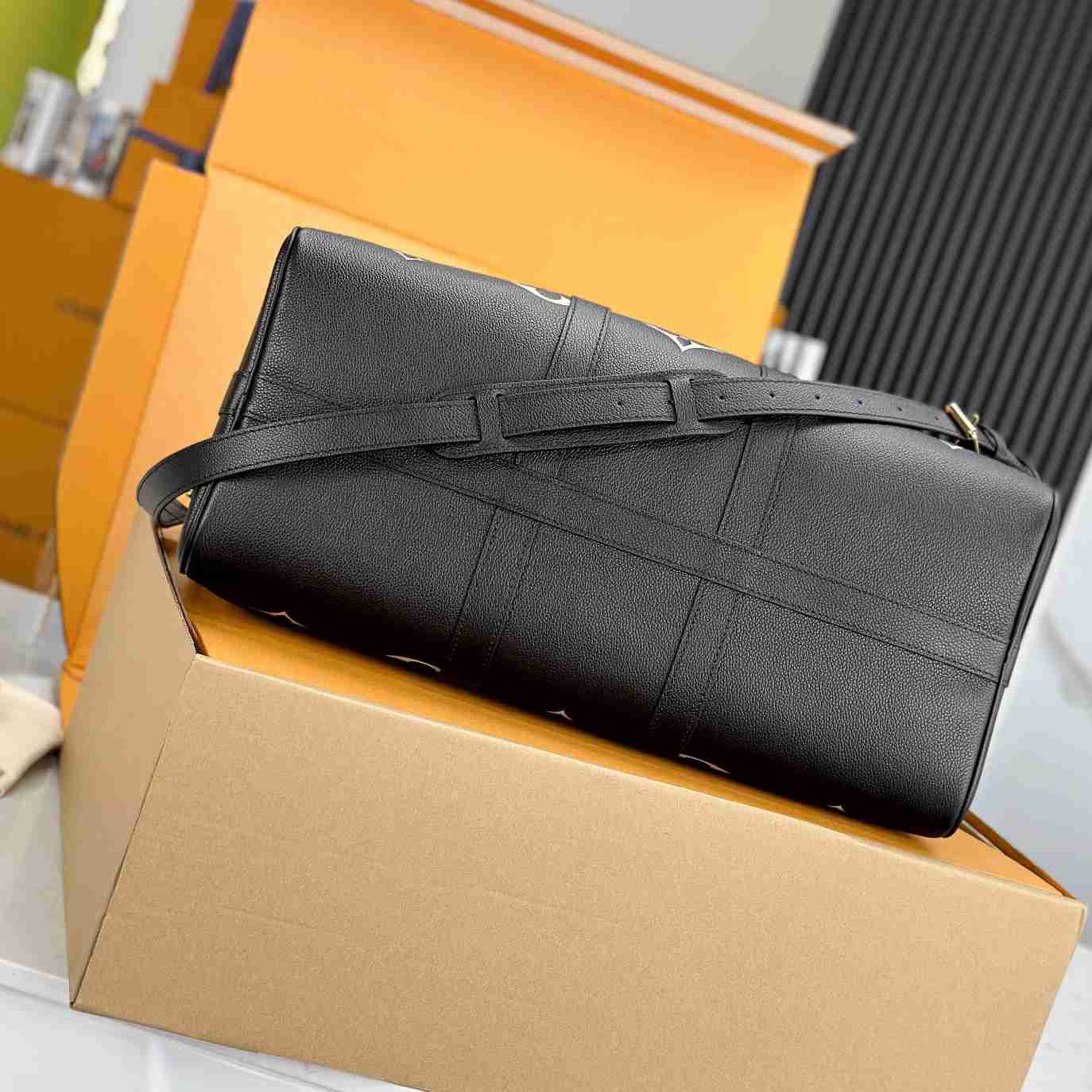 Louis Vuitton Keepall Bandoulière 45   M46670 - FashionPlug