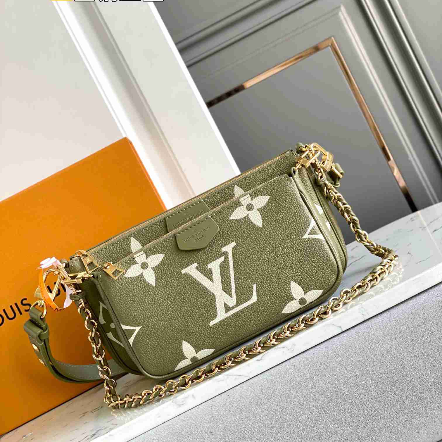 Louis Vuitton Multi Pochette Accessoires   (25-14.5-4.5cm) M22670 - FashionPlug