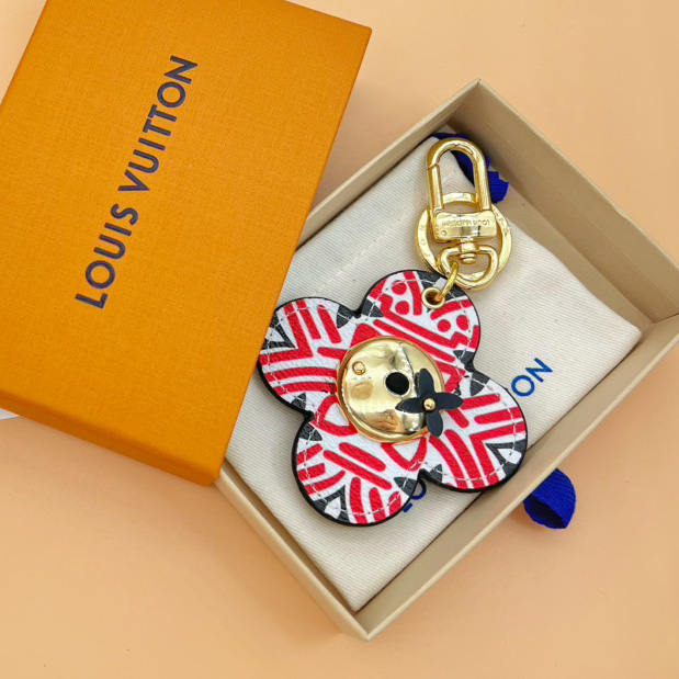 Louis Vuitton Blooming Flowers Bag Charm and Key Holder   M63084 - FashionPlug
