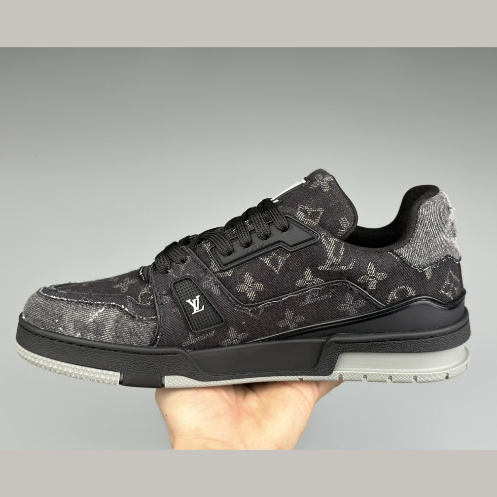 Louis Vuitton lv Trainer Sneaker (Upon UK Size) - FashionPlug