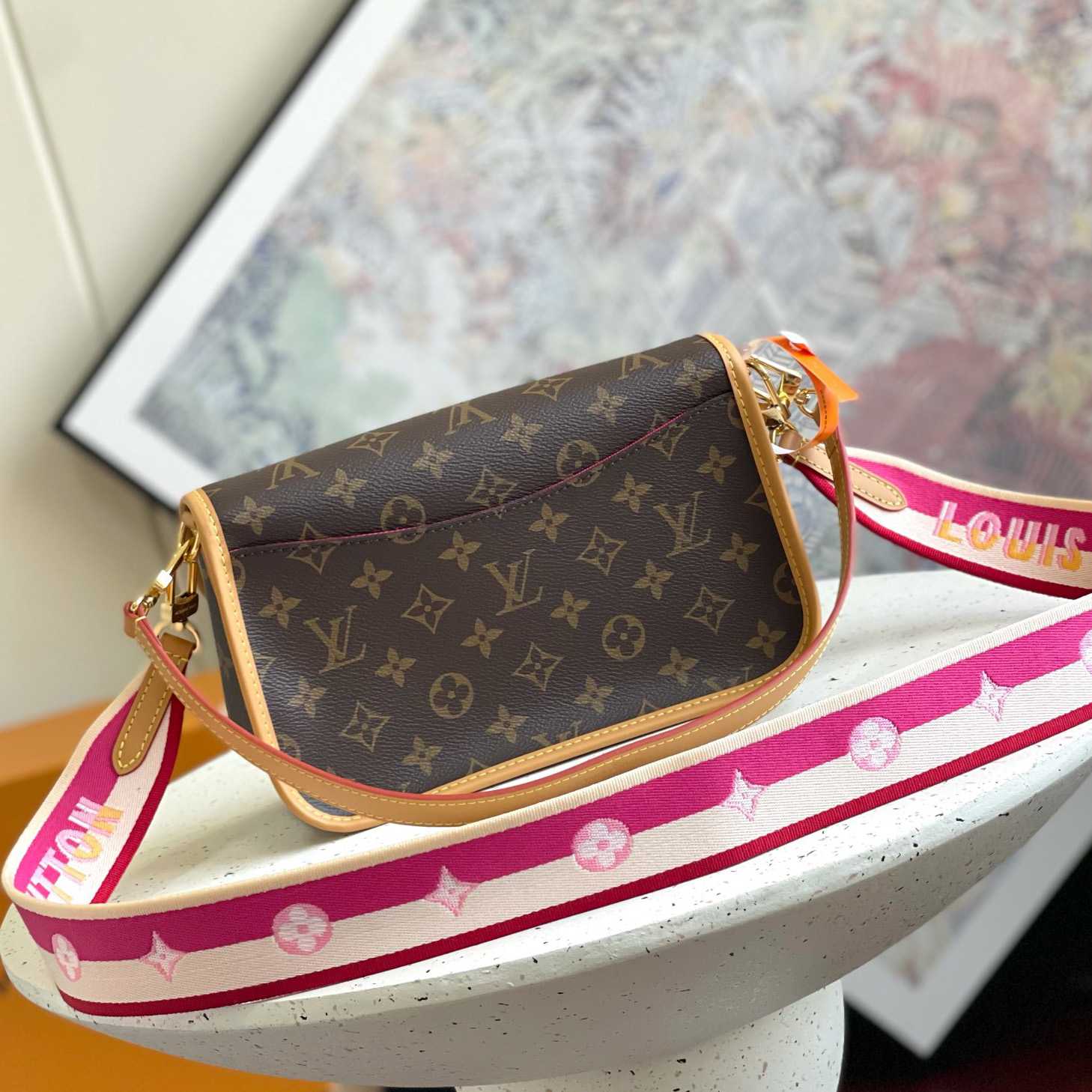 Louis Vuitton Diane    M46049 - FashionPlug