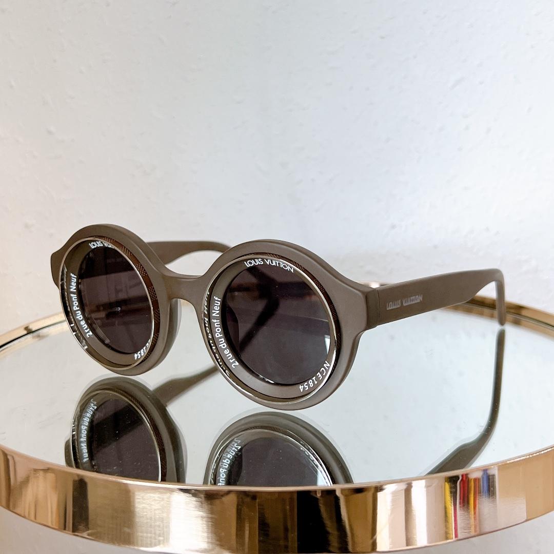Louis Vuitton Sunglasses    Z2501 - FashionPlug