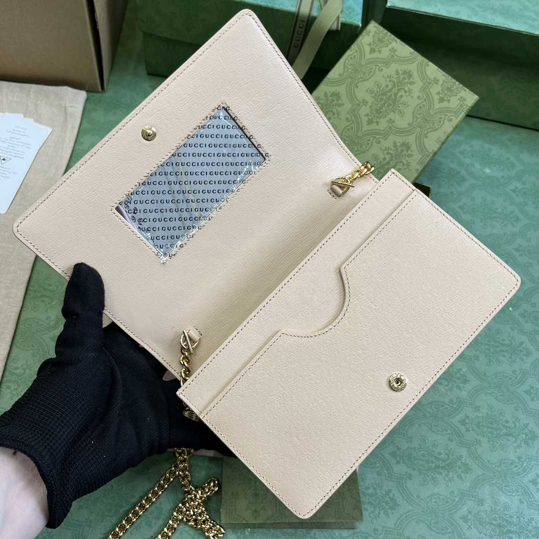 Gucci Chain Wallet With Gucci Script (12.5x 20x 4cm) - FashionPlug