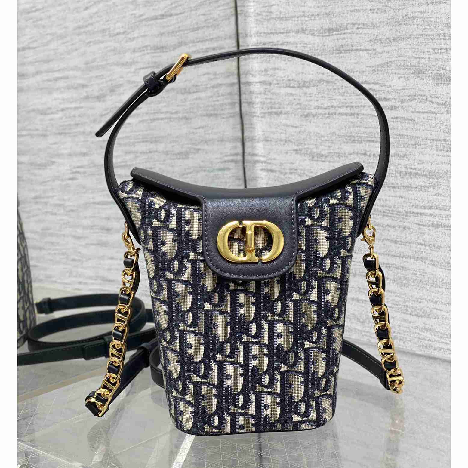 Dior 30 Montaigne Dior Amber Mini Bucket Bag - FashionPlug