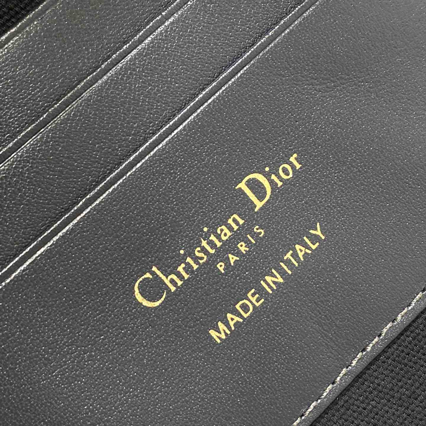 Dior 30 Montaigne Dior Amber Mini Bucket Bag - FashionPlug