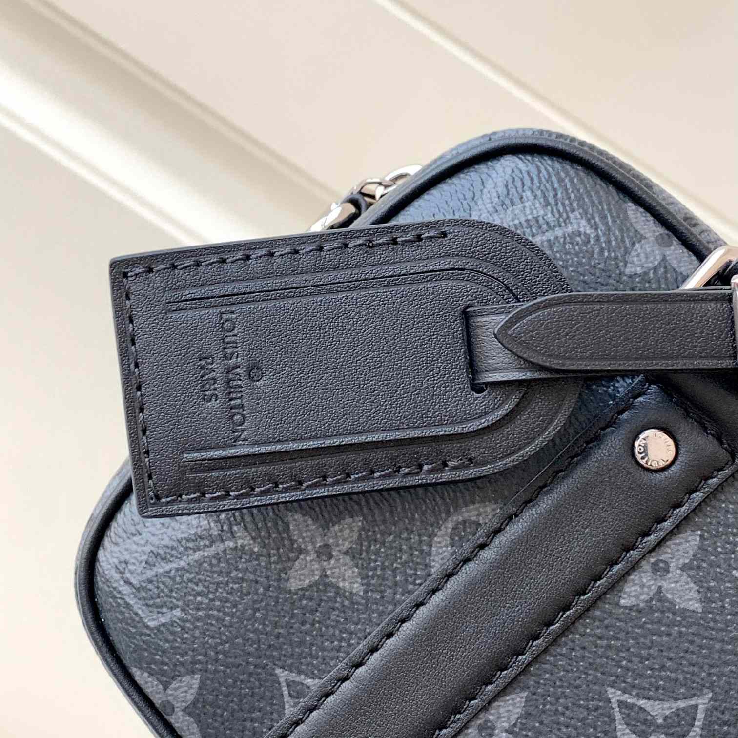Louis Vuitton Nano Porte Documents Voyage   M82770 - FashionPlug
