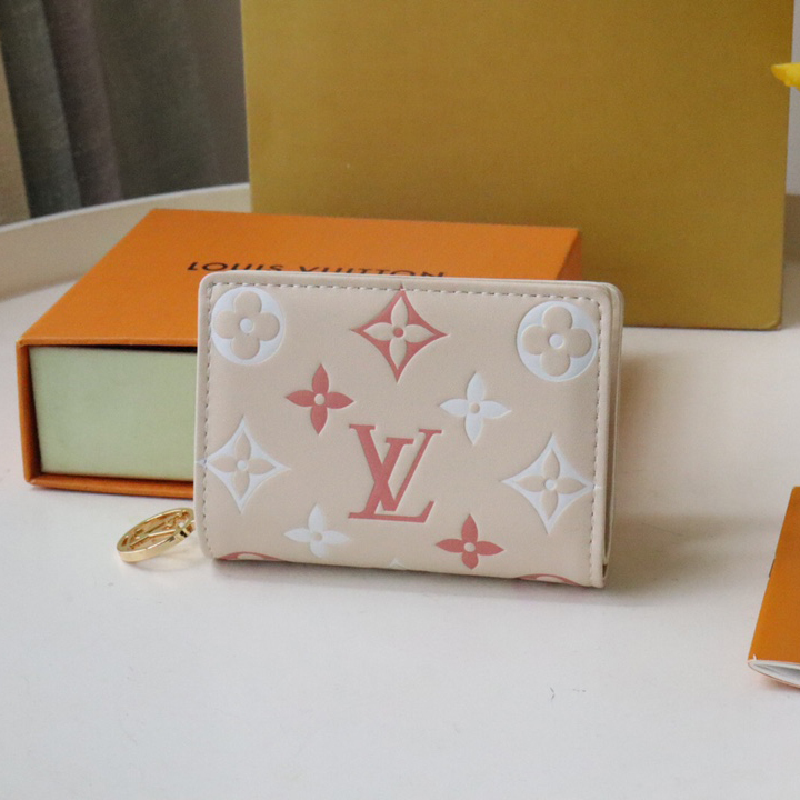 Louis Vuitton Lou Wallet   M82291 - FashionPlug