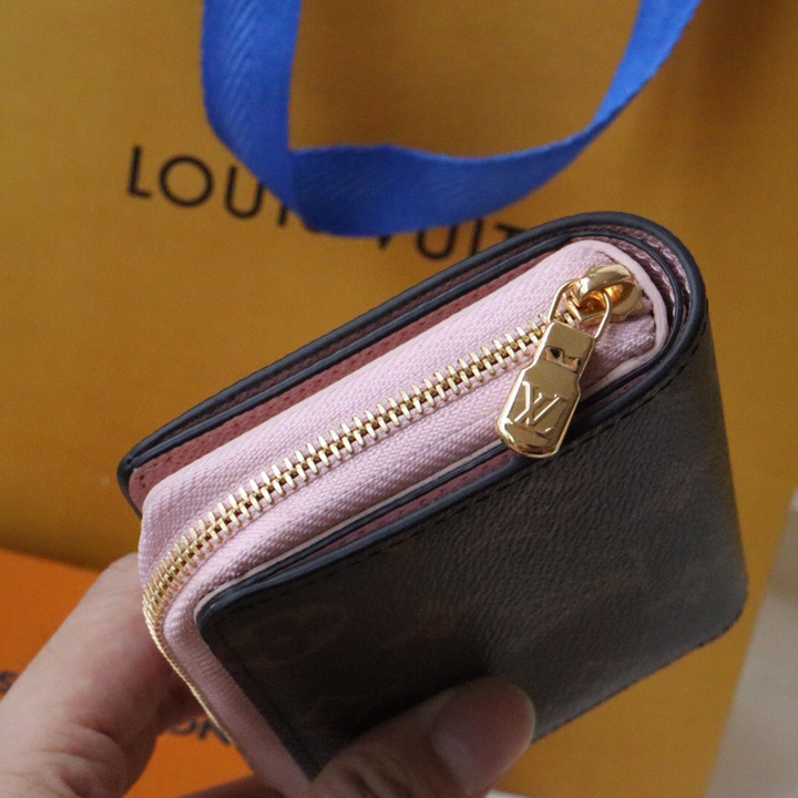 Louis Vuitton Lou Wallet  M82378 - FashionPlug