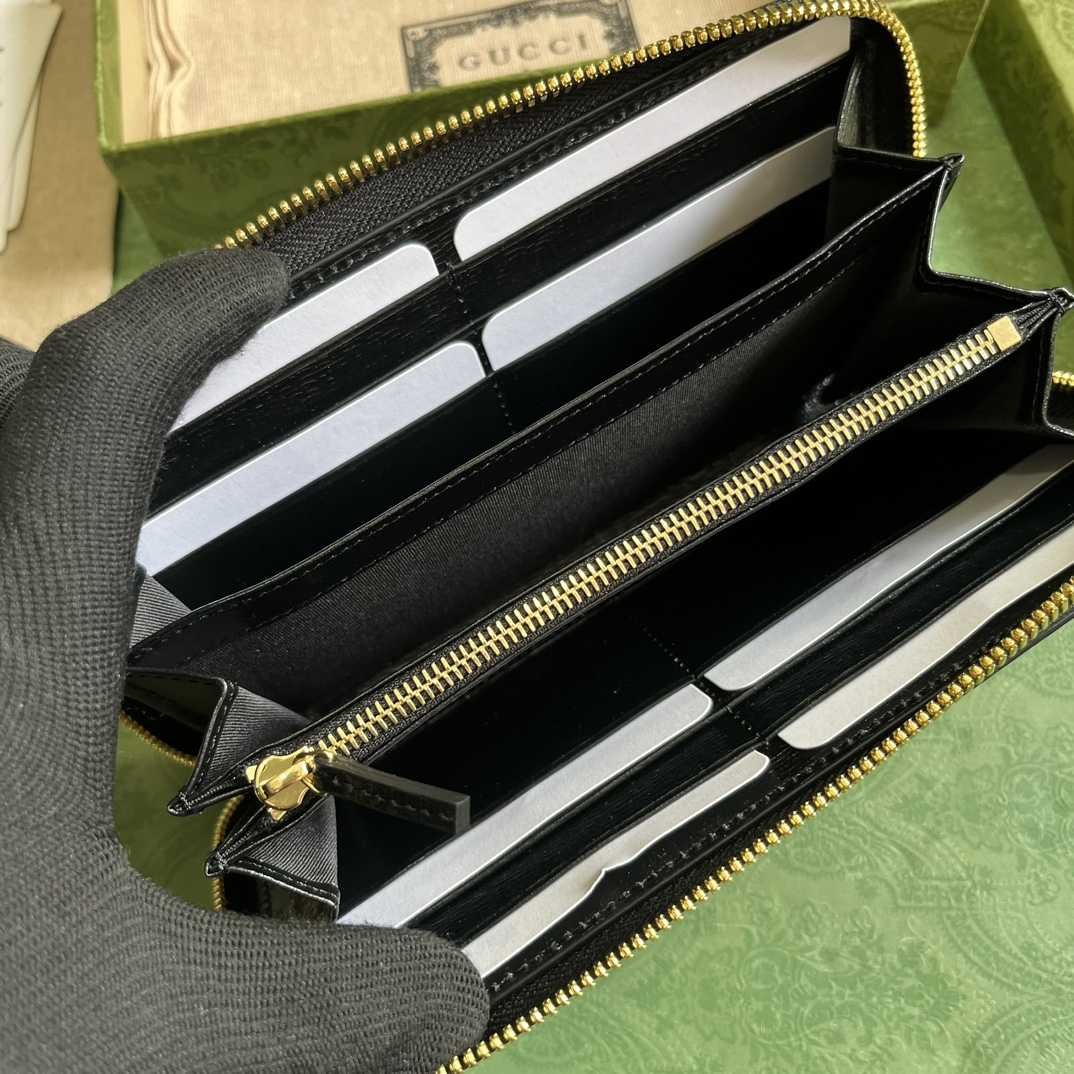 Gucci Zip Around Wallet With Gucci Script (20x 12.5 x4cm) - FashionPlug