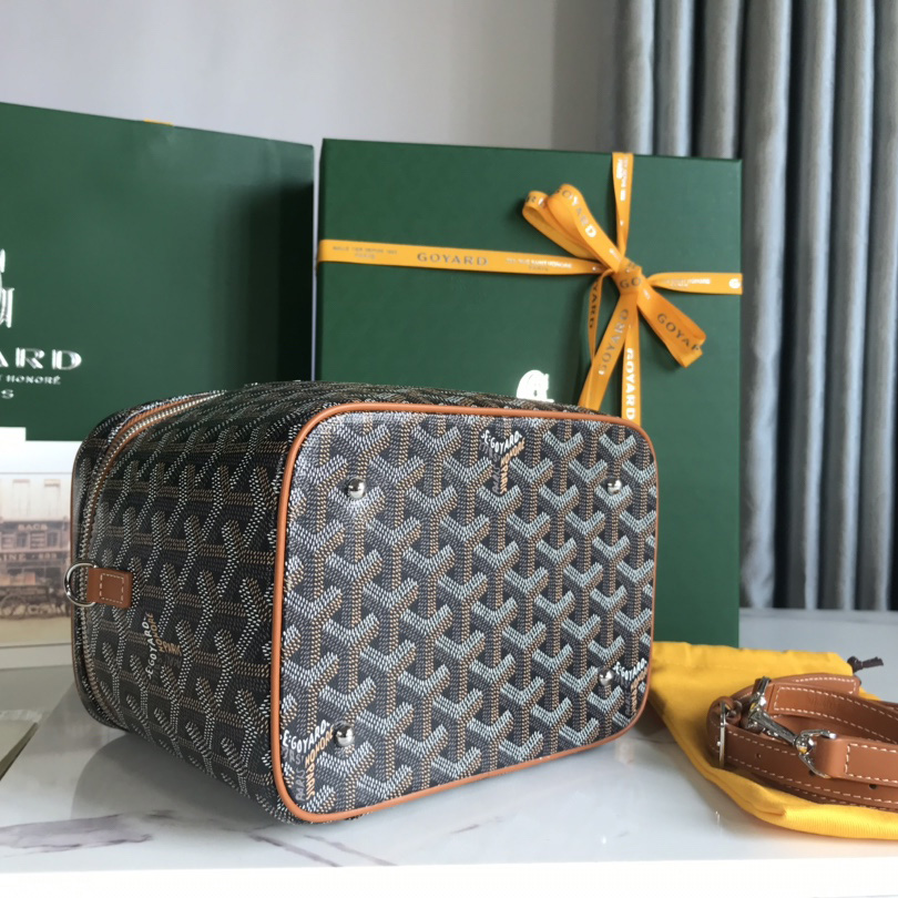 Goyard Muse Vanity Case - FashionPlug