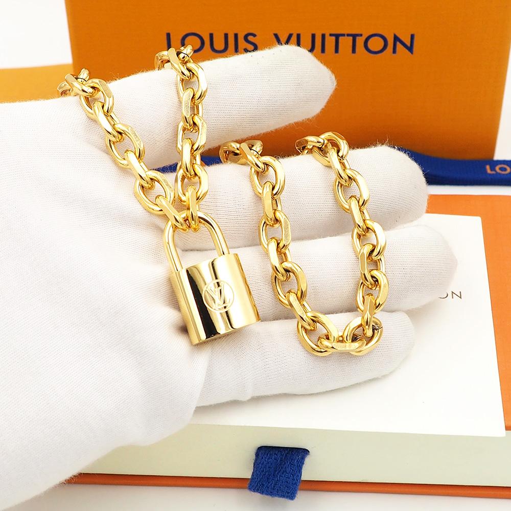 Louis Vuitto LV Edge Cadenas Necklace   - FashionPlug