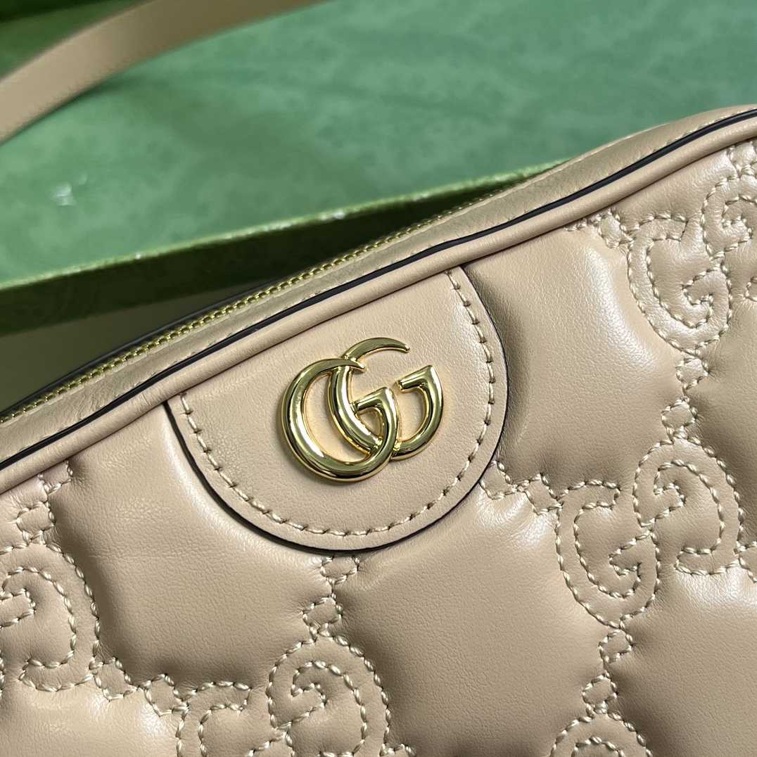 Gucci GG Matelasse Small Bag - FashionPlug