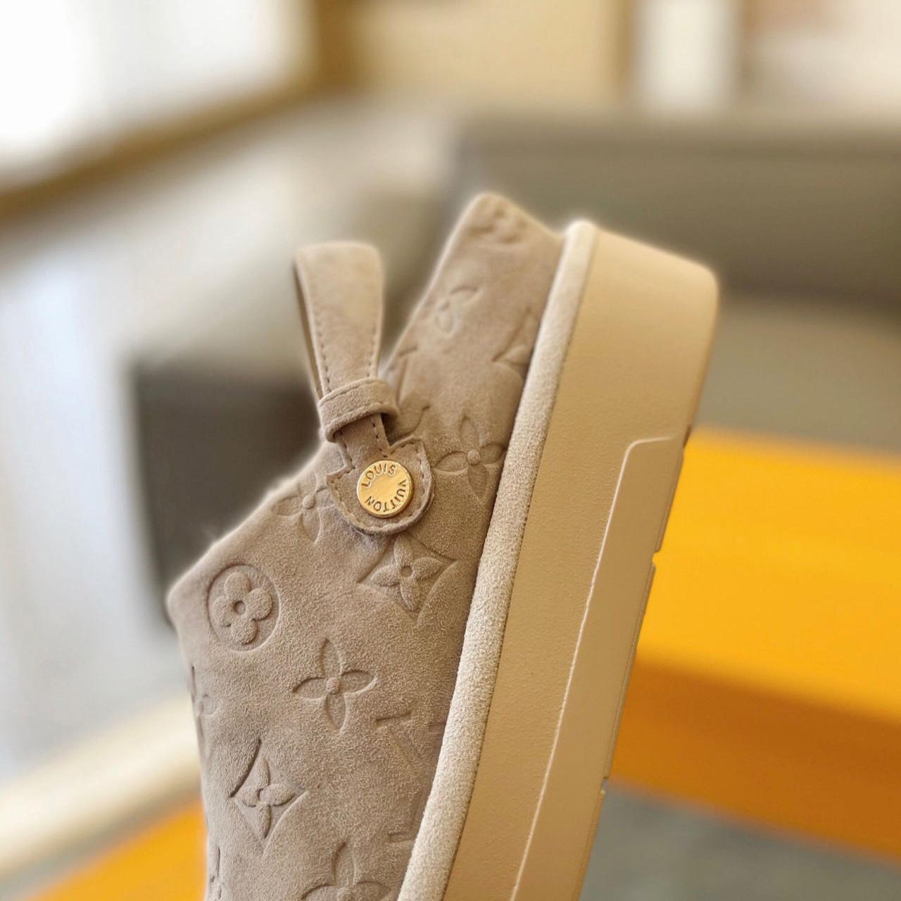 Louis Vuitton Aspen Platform Clog - FashionPlug