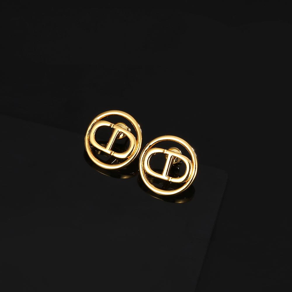 Dior 30 Montaigne Earrings - FashionPlug