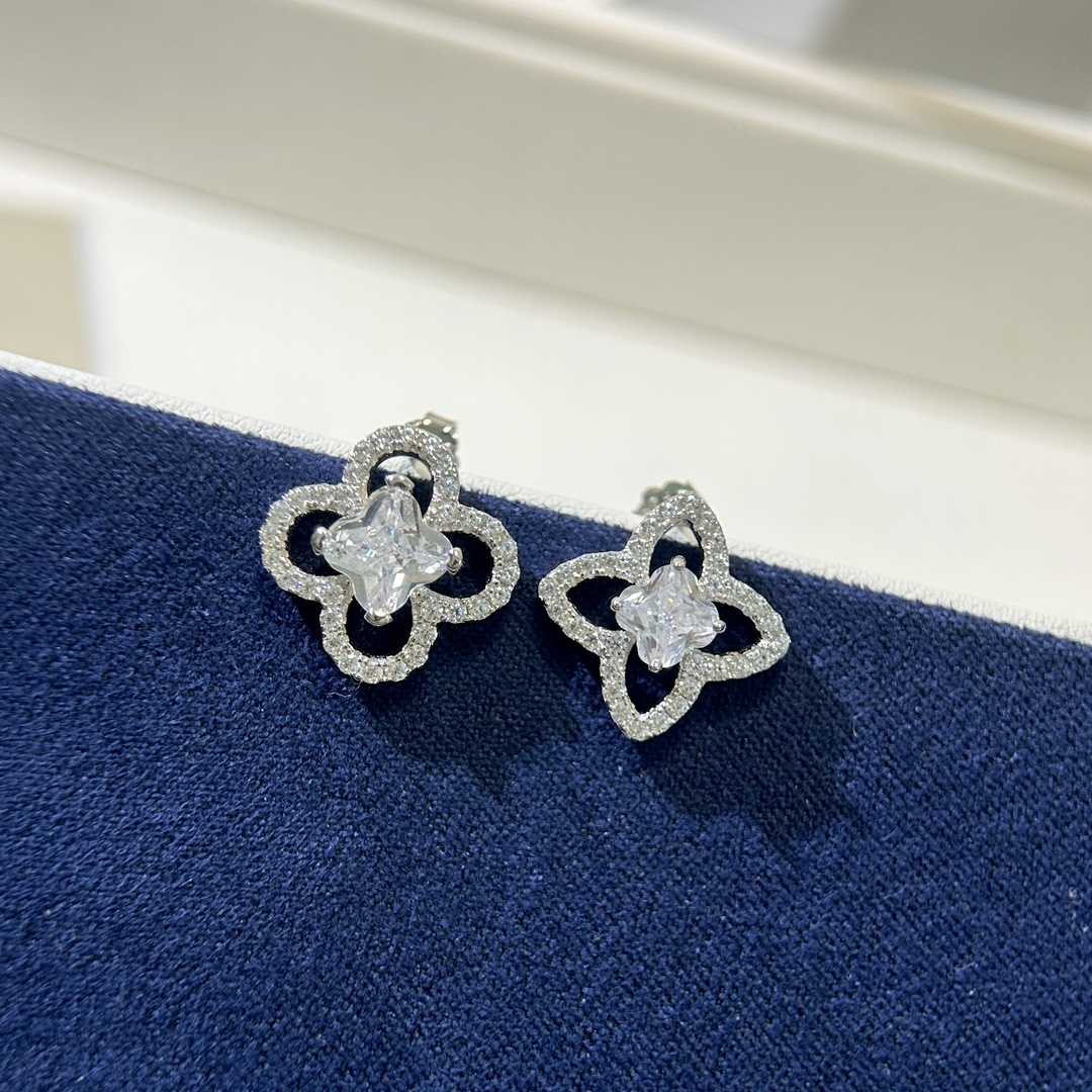 Louis Vuitton Monogram Earrings - FashionPlug
