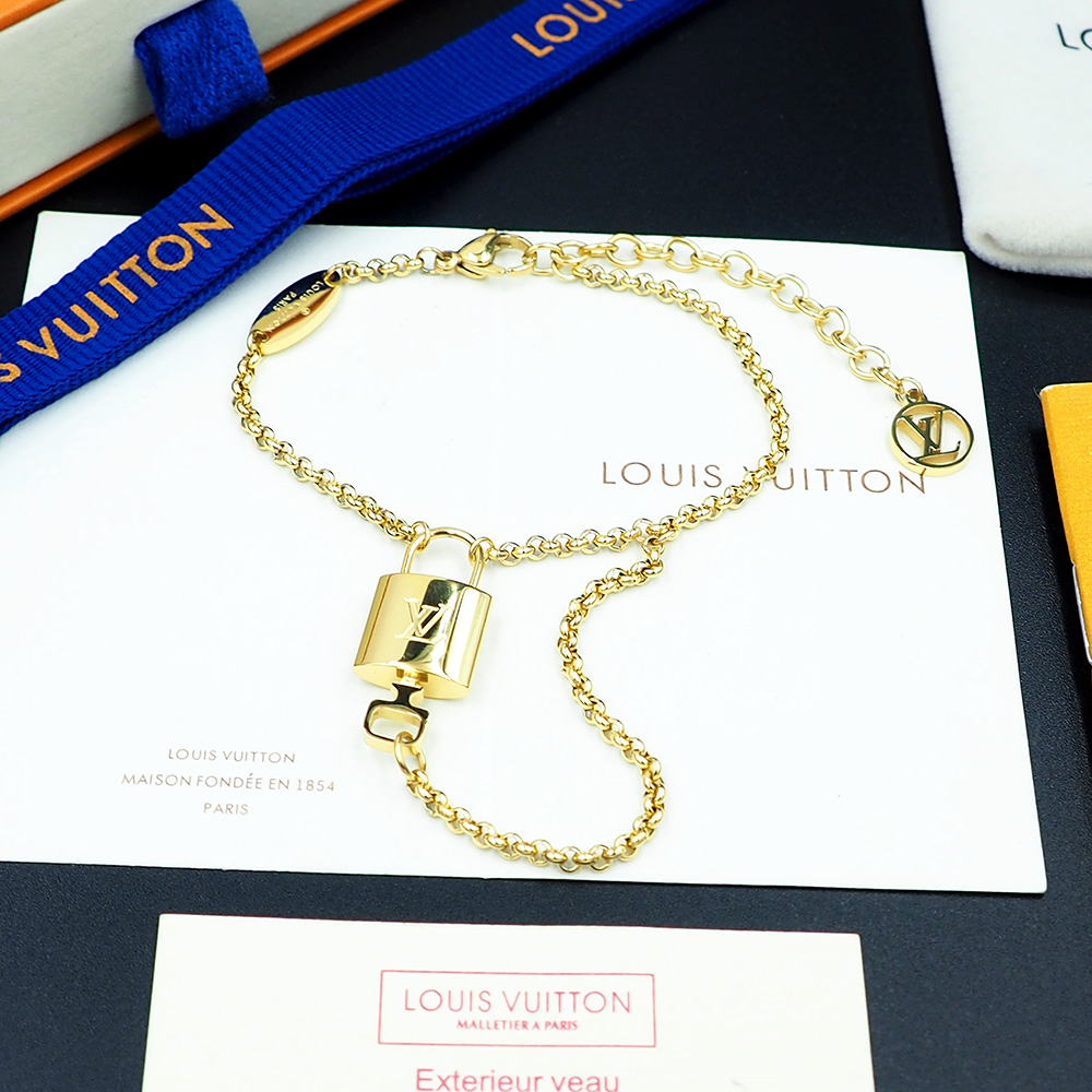Louis Vuitto LV Locky Bracelet - FashionPlug
