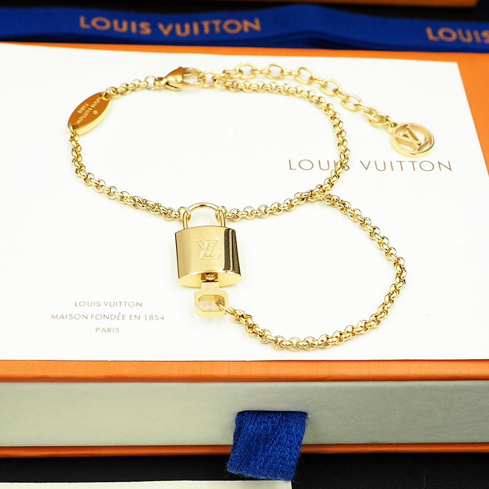Louis Vuitto LV Locky Bracelet - FashionPlug