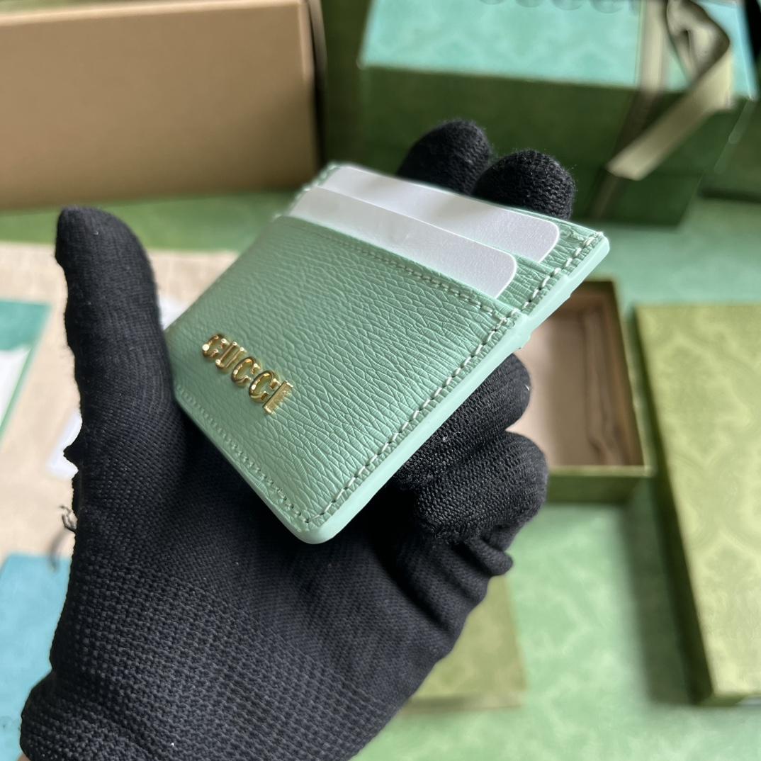 Gucci Card Case With Gucci Script - FashionPlug