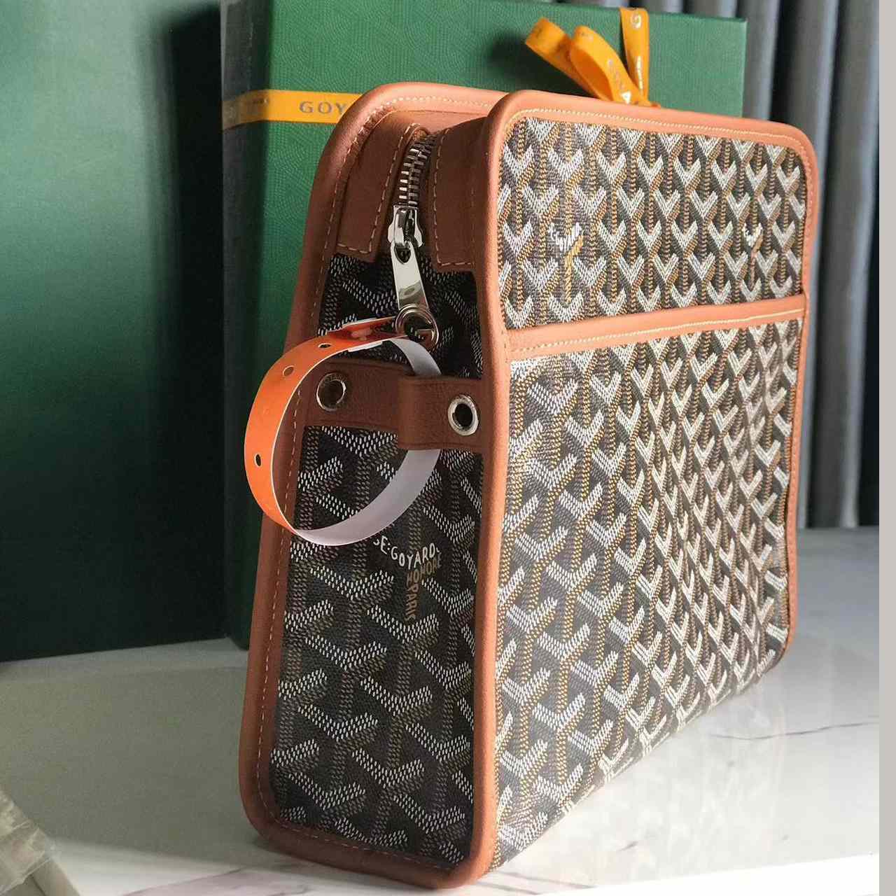 Goyard Jouvence Toiletry Bag - FashionPlug