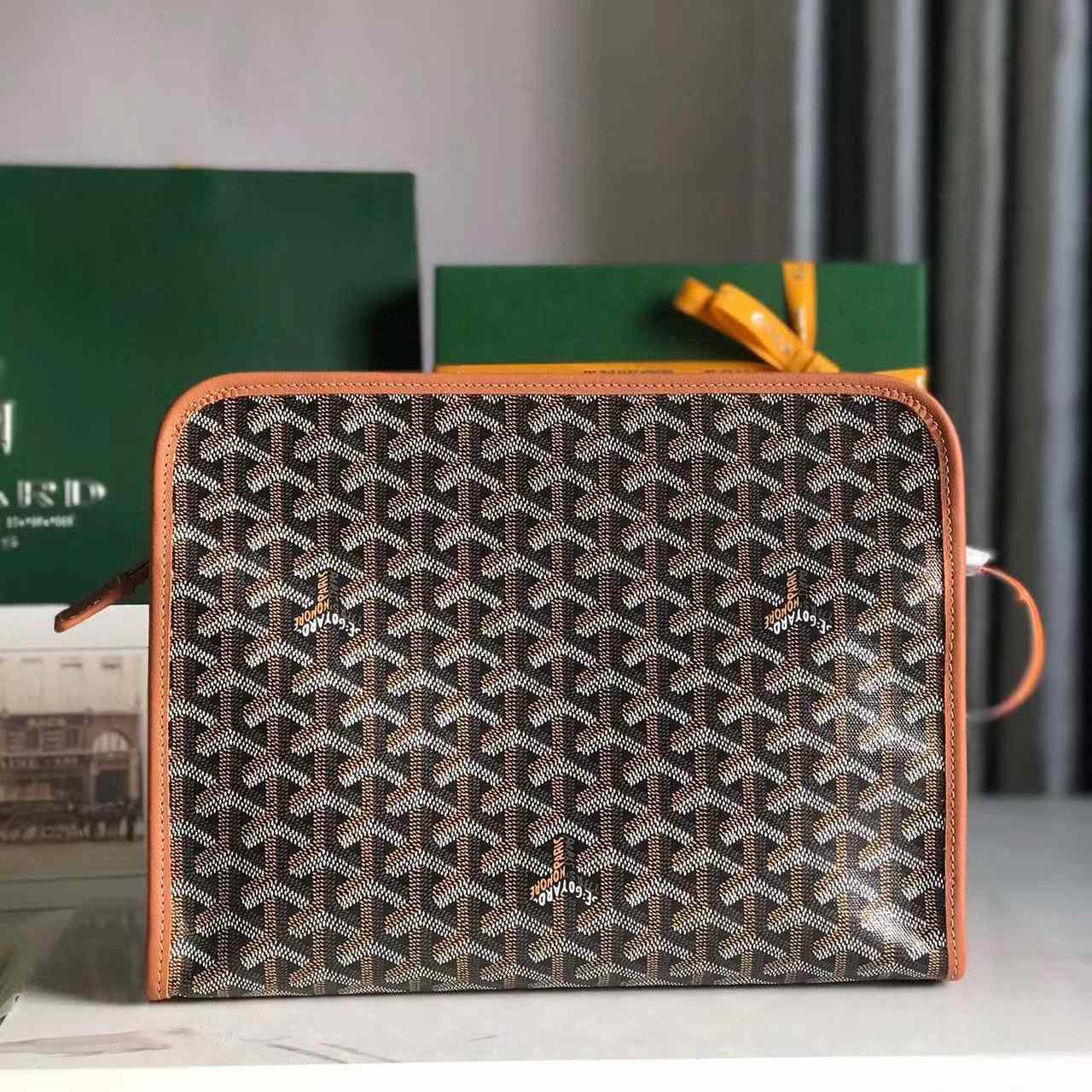 Goyard Jouvence Toiletry Bag - FashionPlug
