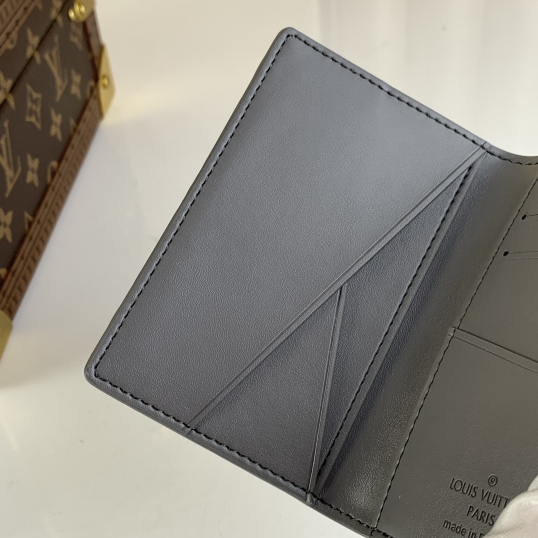 Louis Vuitton Pocket Organizer  M81382 - FashionPlug