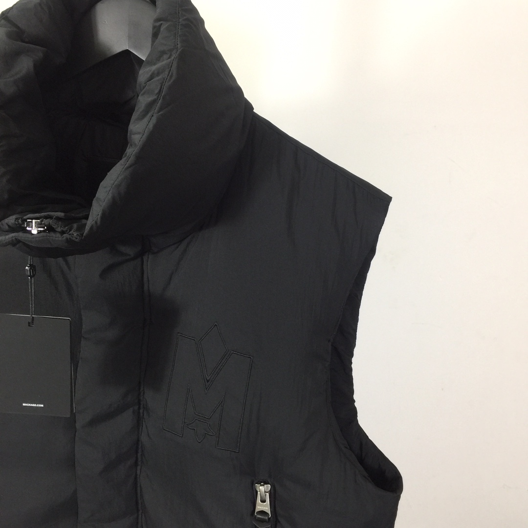 Mackage Padded Gilet - FashionPlug