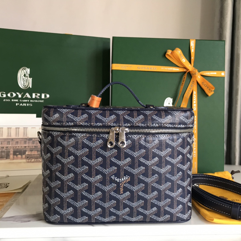 Goyard Muse Vanity Case - FashionPlug