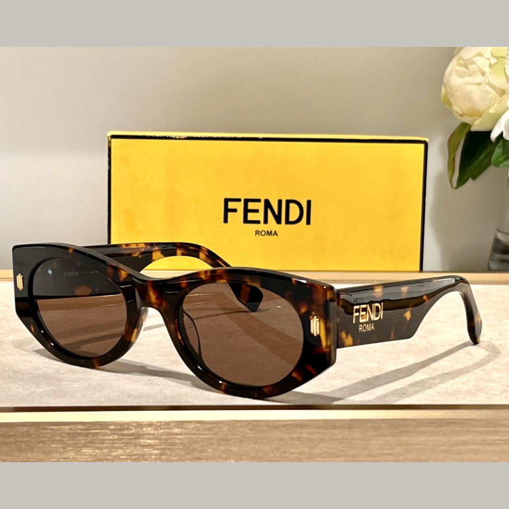 Fendi Roma Havana Acetate Sunglasses   FE40125F  - FashionPlug