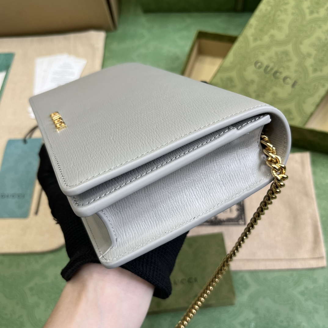 Gucci Chain Wallet With Gucci Script (12.5x 20x 4cm) - FashionPlug