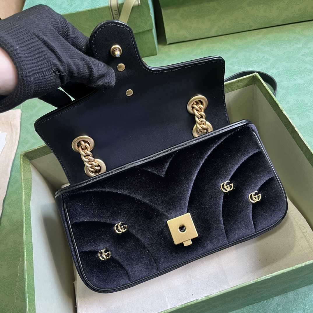 Gucci GG Marmont Mini Shoulder Bag - FashionPlug