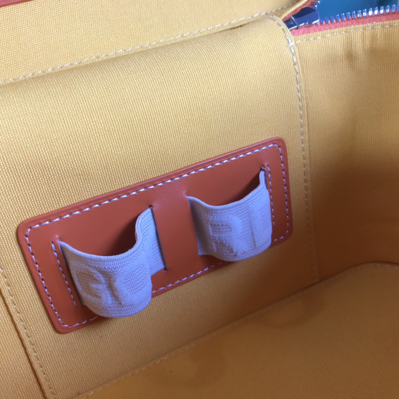 Goyard Muse Vanity Case - FashionPlug