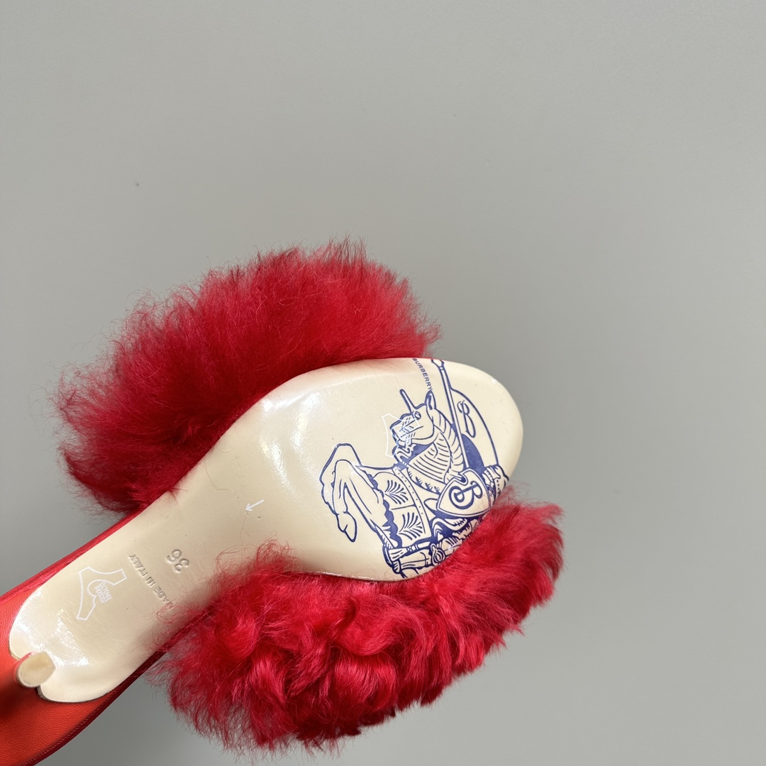 Burberry Shearling Minnie Mules - FashionPlug