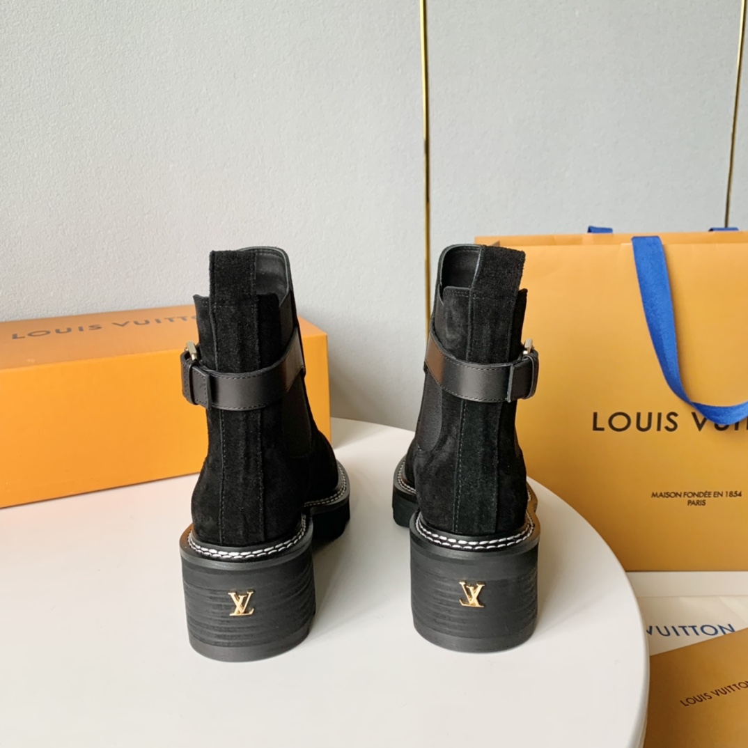 Louis Vuitton LV Beaubourg Ankle Boot - FashionPlug