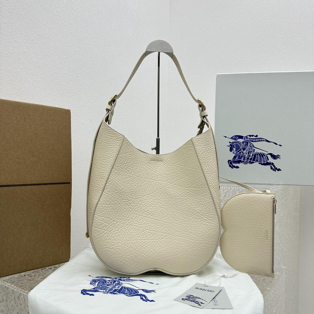 Burberry Medium Chess Shoulder Bag - FashionPlug