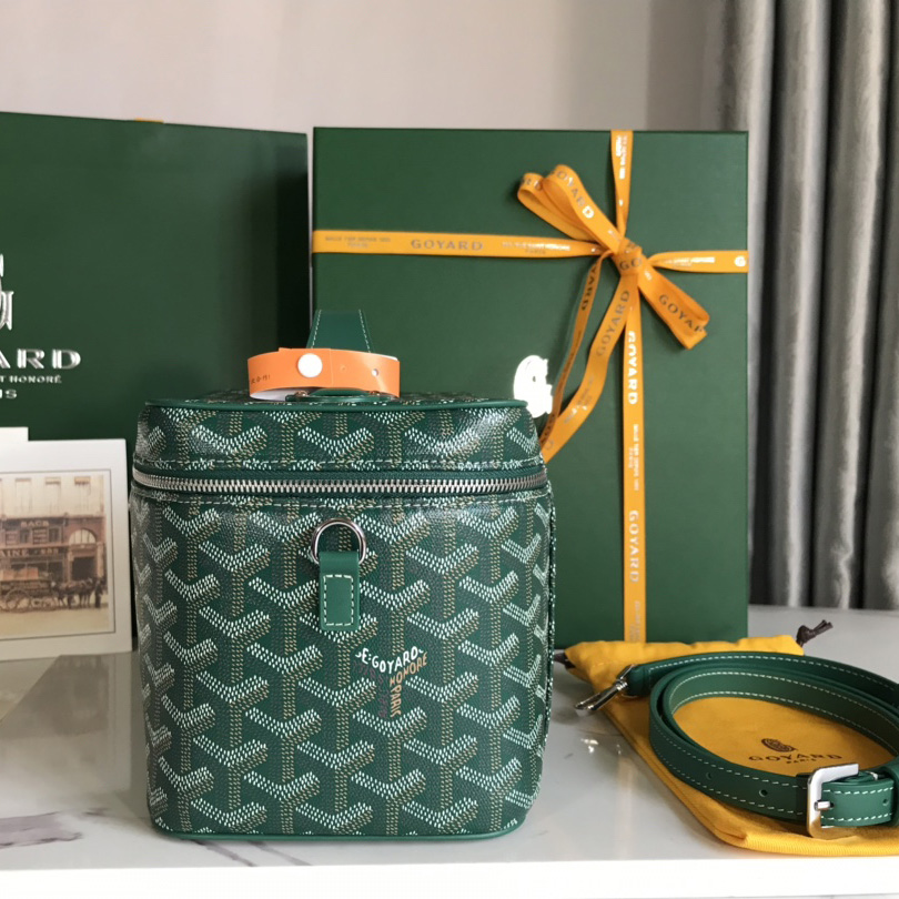 Goyard Muse Vanity Case - FashionPlug